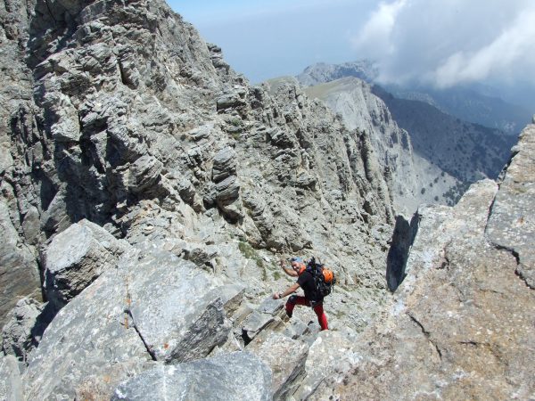 Alpinist român găsit în viață