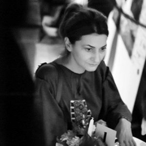 Cum distrugi un popor