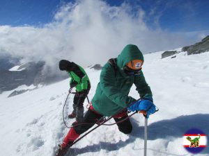 30.Se joaca cu noi...