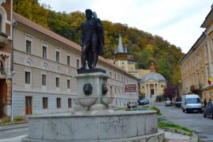 baile-herculane-toamna-centrul-vechi-natura40