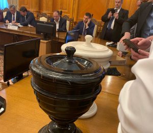 Urnele-de-vot-motiune-cenzura-sursa-g4-e1570706790463