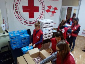 crucea rosie-voluntari