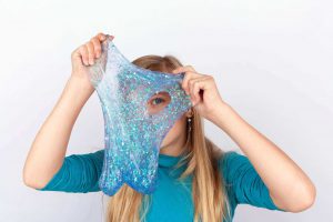 Atenție, slime-ul creează dependență! Iată DE CE trebuie să prepari și tu unul împreună cu copilul tău!