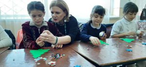 claudia gilia- copii