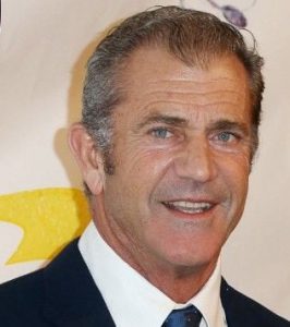 Mel-Gibson-isi-arata-muschii--la-58-de-ani--Galerie-foto-
