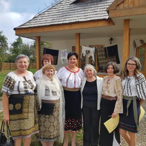 71678582_2128945677409716_8642489422446592000_n