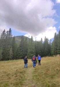 243297162_1596474024017243_3536077156757253196_n