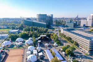 EP-120090C_EYE_Ambiance matin vendredi