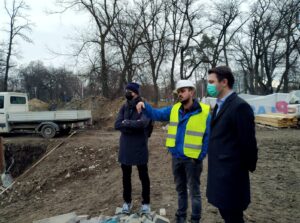 84b3e453-d855-4cc4-b9fe-765df943ca00