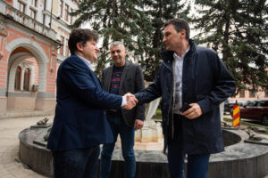 277534975_306072084944727_5569808406994945911_n