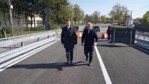 010c0af8-a334-464f-90f7-8912472d663d