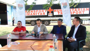 Trei TIR-uri cu ajutoare umanitare pleacă în această seară din Timișoara spre Harcov, în Ucraina. .Still016