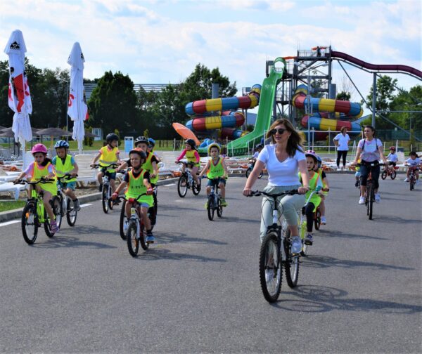 Oficial Media- Turul de Ciclism 2022 - Școala Gimnazială ”Coresi”, Târgoviște