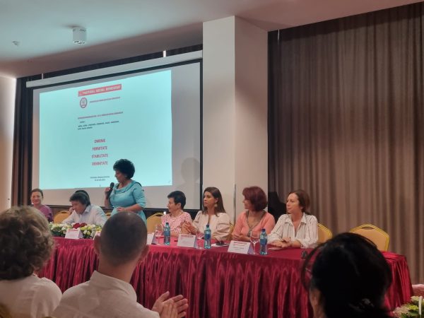 Oficial Media - Carmen Holban - Reuniunea Zonală a Femeilor Social Democrate de la Constanța