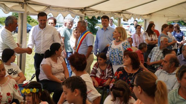 Oficial Media - PSD Dâmbovița întâlnire cu agricultorii și fermierii de sărbătoarea iei și a satului românesc