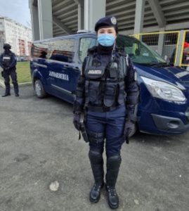 jandarm-AR-269x300 (Mică)