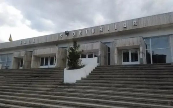 Oficial Media / Sala Sporturilor din Târgoviște va intra în program de reabilitare