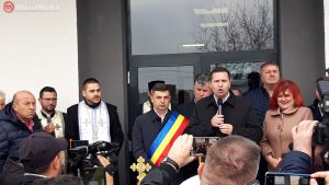 scoala si gradinita la corbii mari - oficial media