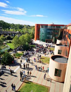 campusul universitar valahia targoviste - oficial media