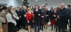 carmen holban psd dambovita- daruri de sarbatori - oficialmedia