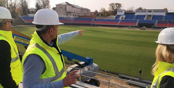 Oficial Media / Stadionul Eugen Popescu din Târgoviște: Lucrări la tribuna veche și tribuna nouă