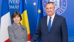 ZWU2N2U3MmIyY2NkZjUyZTY4NDhmMWE0MTk1ZGI2.thumb