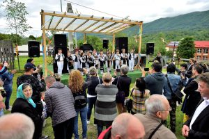 351538215_1209015379761279_1200983974220435103_n