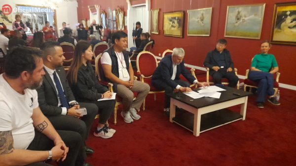 Semnarea Memorandumului AMASIA la Teatrul Tony Bulandra Târgoviște - Mihai Constantin Ranin