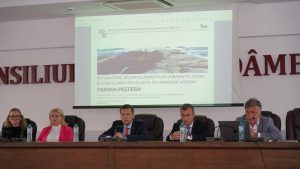 statiunea pestera padina