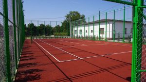 teren de tenis bucsani