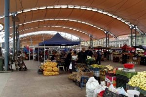 Piata-Badea-Cartan-Timisoara-640x424