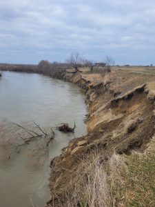 Interventie ABAB pe r. Timis -eroziune de mal