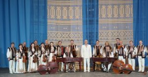 prezinta orchestra folclor