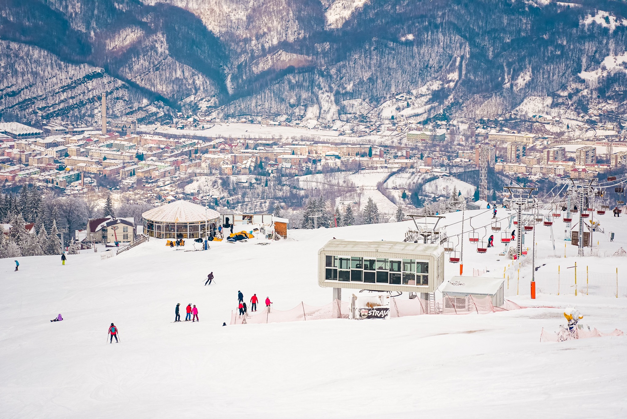 Sezonul de schi 2023-2024 din stațiunea hunedoreană Straja s-a încheiat