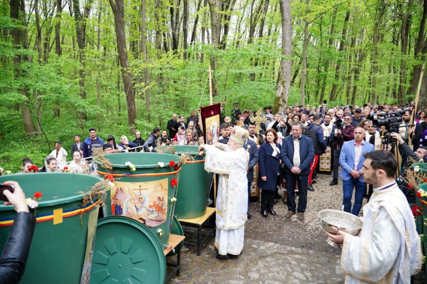 Vineri, 10 Mai, va fi sărbătorit Hramul Mânăstirii Nucet