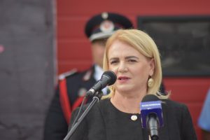 claudia gilia - ziua pompierilor