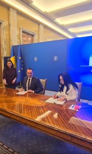 semnare contract centru dizabilitati