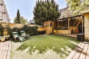 neat-patio-with-sitting-area_1_wp