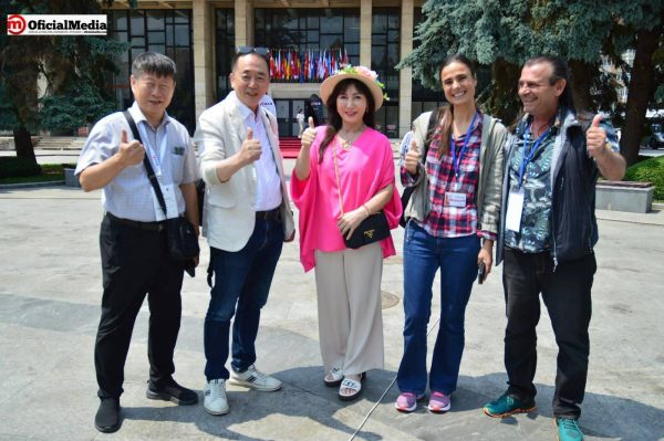 Cunoscuta actriţă Hur Yun-jung din Coreea de Sud pe scena Festivalului Babel din Târgovişte