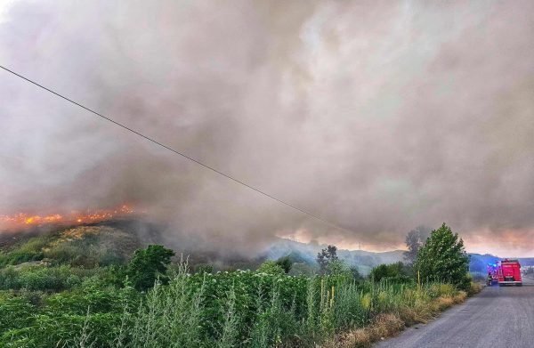 Târgoviște – Incendiu de proporții fum și aer irespirabil