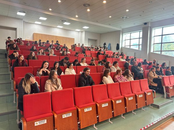  seminar de educație financiară