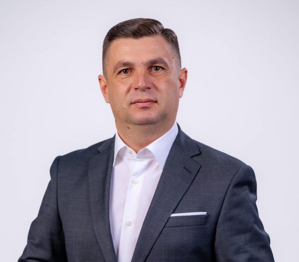 Ionuț Bănică, primarul comunei Corbii Mari