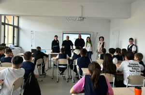 Foto acțiune prevenire Școala Tudor Vladimirescu Târgoviște.1