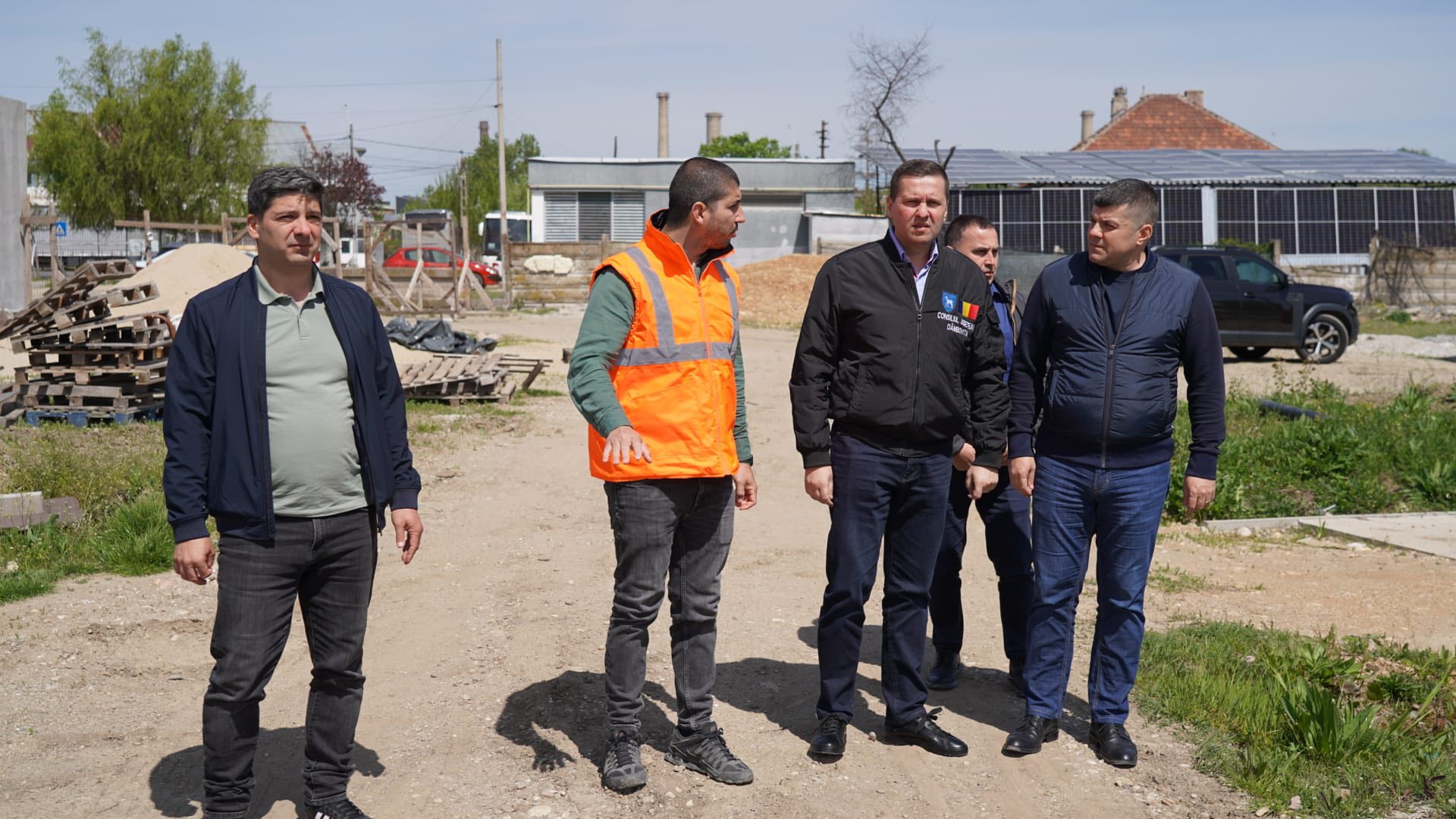 Investiții în infrastructură și educație, analizate de CJD la Titu