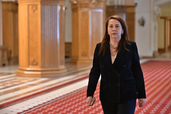 Deputat Carmen Holban